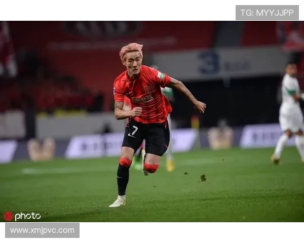 韦世豪任意球破门伤退成都险胜亚泰继续领跑中超王东升染红成焦点